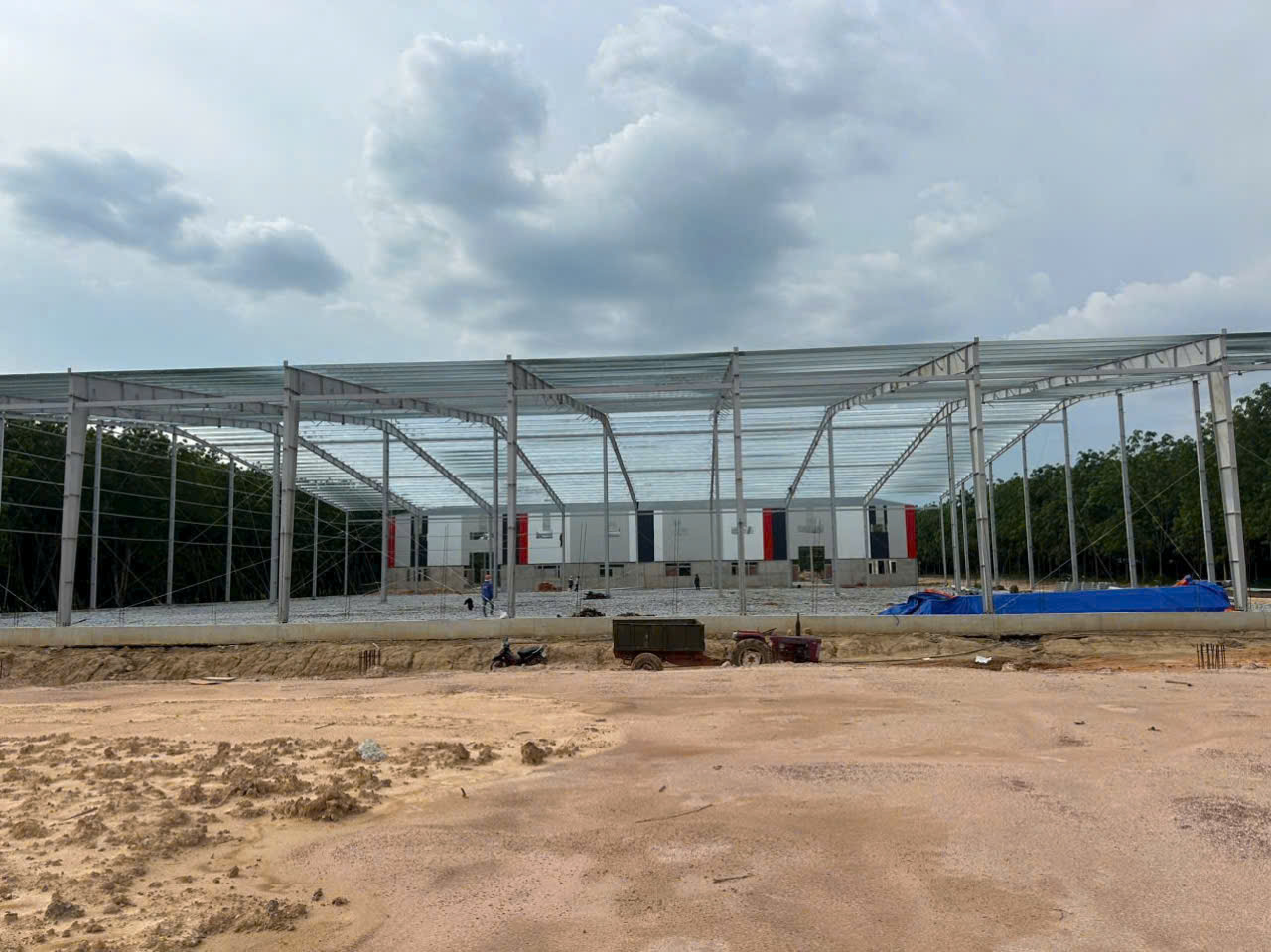 Cho thuê xưởng 12.500m² Tân Uyên ngoài KCN