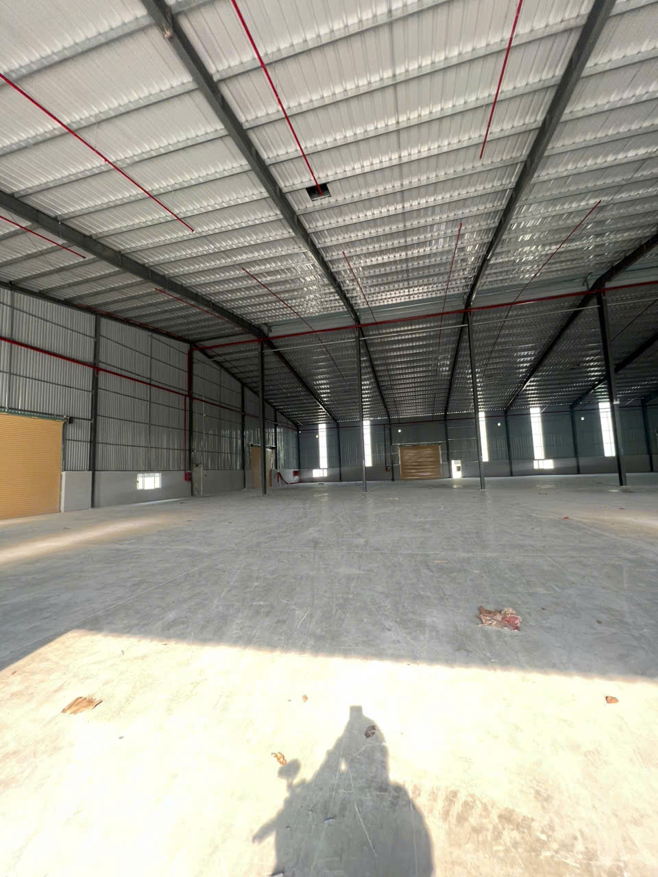 Cho thuê xưởng 1.400m² trong KCN Tân Uyên – PCCC, pháp lý đầy đủ, giá 5 USD/m²