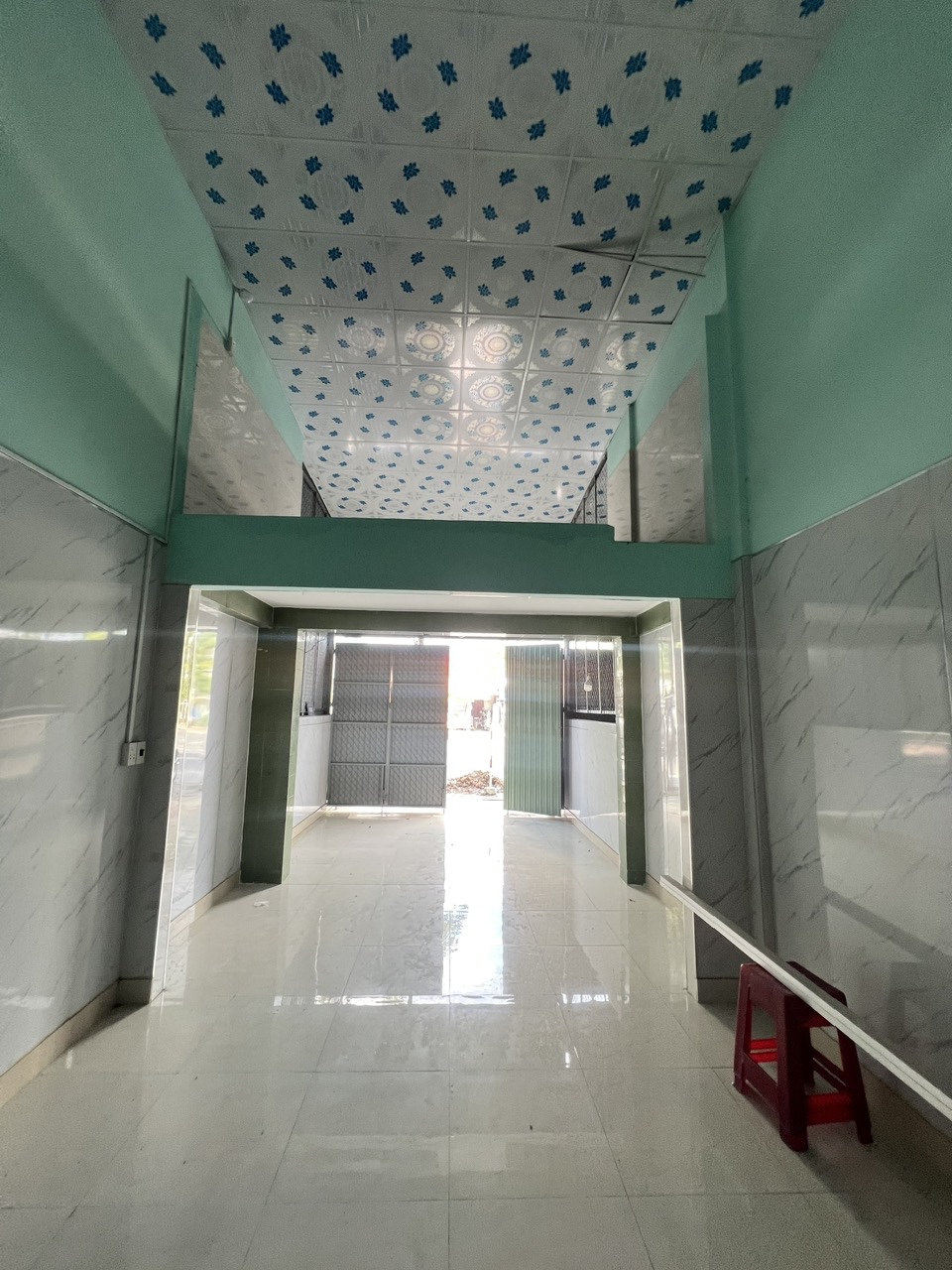 Cho thuê mặt bằng Phú Mỹ, Thủ Dầu Một. Vị trí ngã 3 sầm uất, đường rộng, phù hợp nhiều ngành nghề. DT 3.7×20m, giá 12–14 triệu/tháng. LH 0366632092