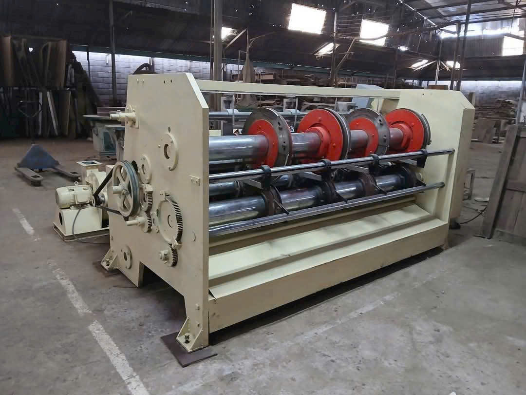 Bán nhà xưởng trong CCN Mỹ Tho, Tiền Giang. Đất 2.500m², xưởng 2.000m², trang bị công nghệ Nhật Bản hiện đại, phù hợp sản xuất nông sản và thủy hải sản. Giá 40 tỷ